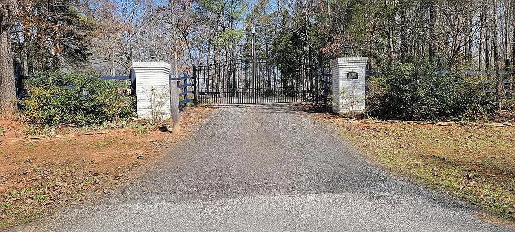 8301 Waxhaw Creek Rd #87 — exterior photo
