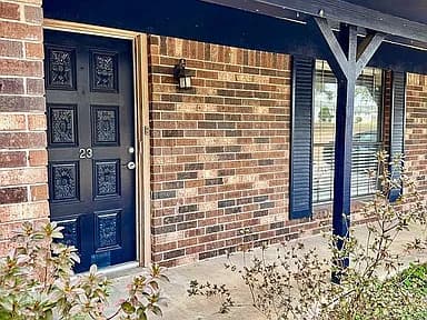 23 Woodlawn Dr — exterior photo