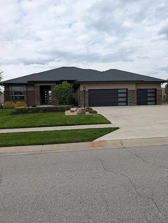 15084 Whisper Rock Blvd — exterior photo