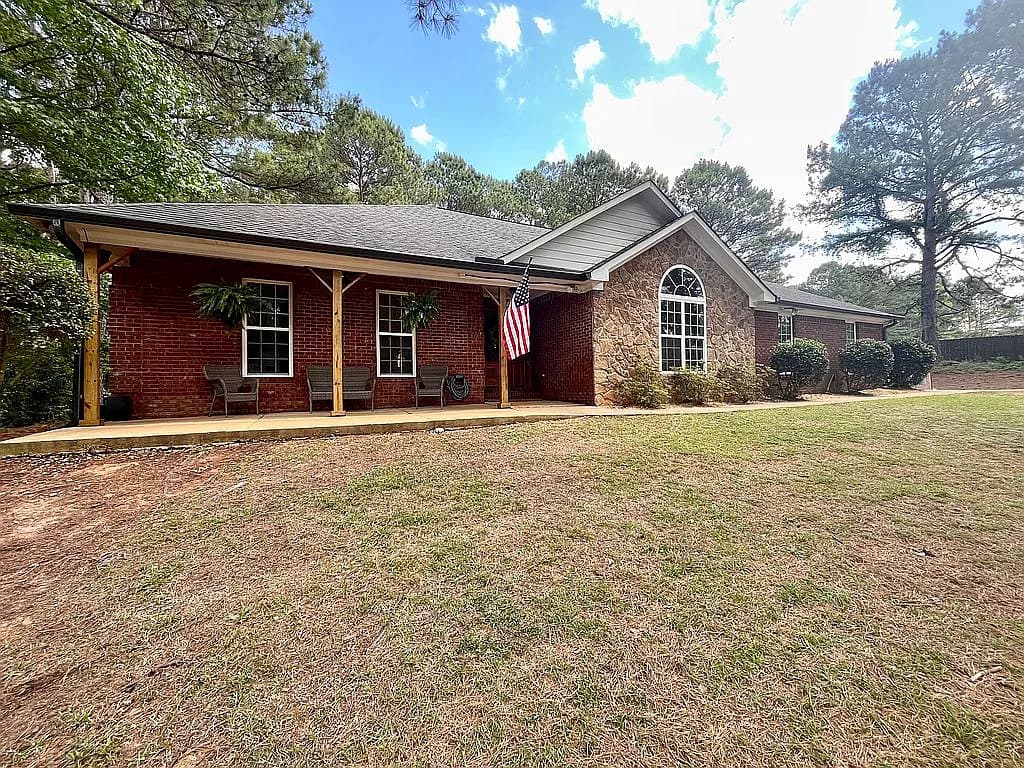 314 Mountain Creek Dr — exterior photo