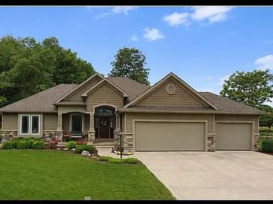 14689 N Horseshoe Bnd — exterior photo