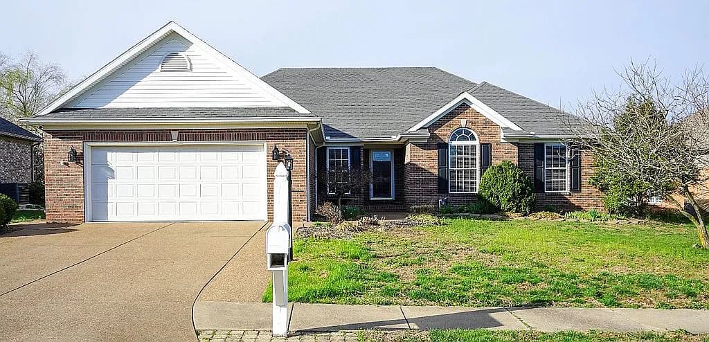 2904 Bailey Ln — exterior photo