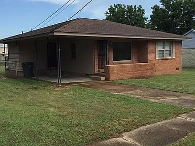 1318 Pardew St — exterior photo