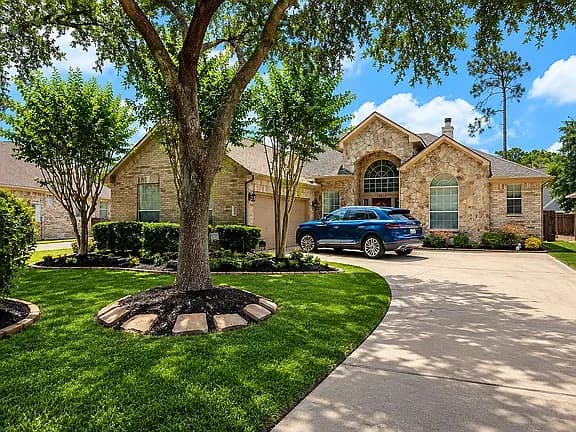 14218 Laurus Estates Ln — exterior photo
