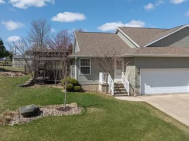 3945 Deer Valley Dr APT A — exterior photo