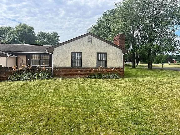 3471 Rohr Rd — exterior photo