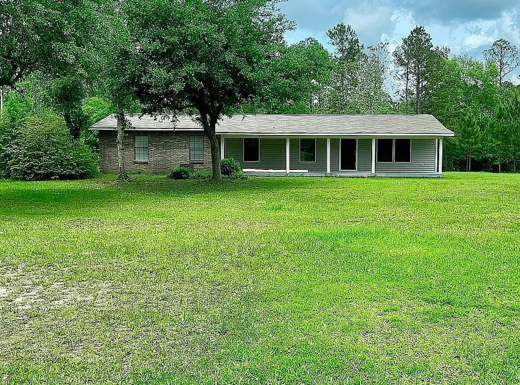 22780 Saucier Fairley Rd — exterior photo