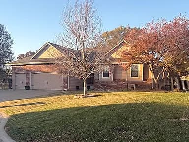 12318 E Lincoln Ct — exterior photo