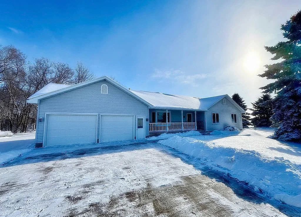 21238 State Highway 220 SW — exterior photo