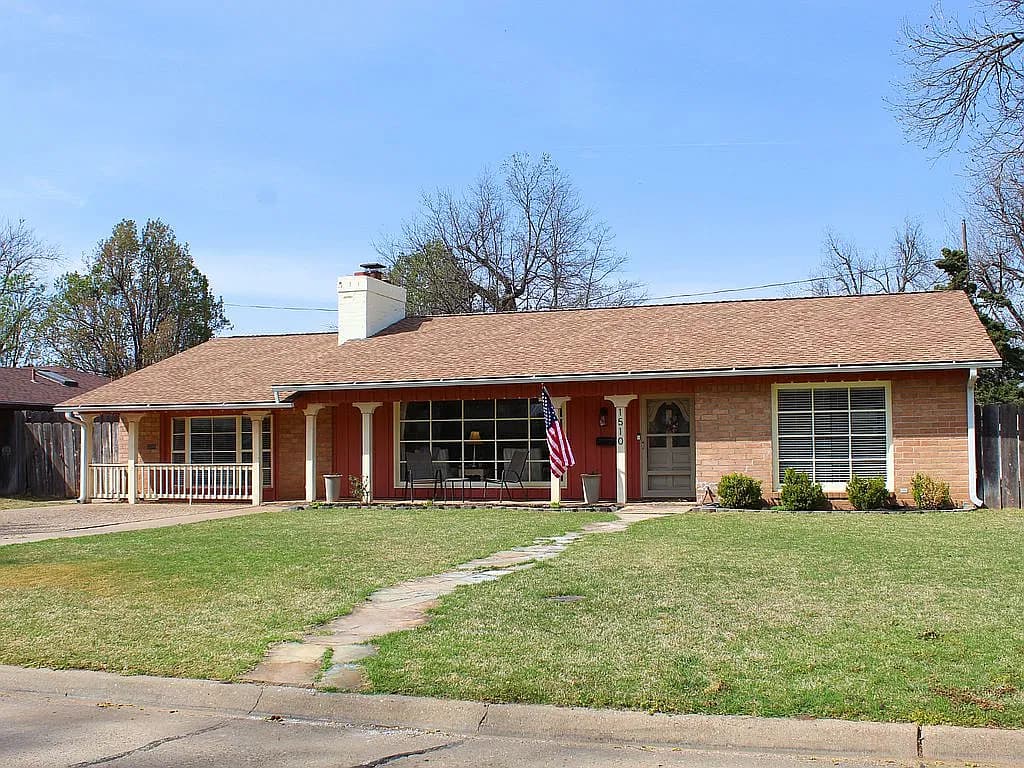 1510 Vinita Ave — exterior photo