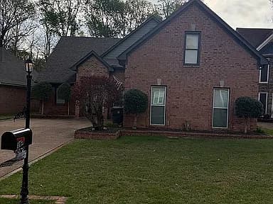 364 Fairway Oaks Dr — exterior photo