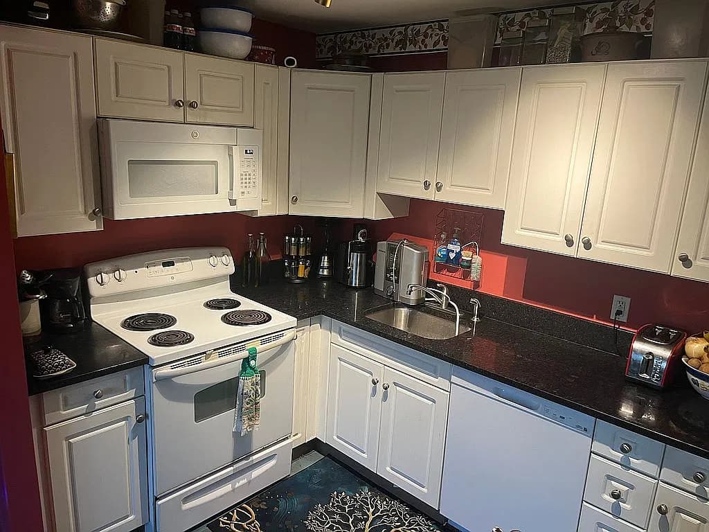 59 Courtland Ave APT 3F — exterior photo