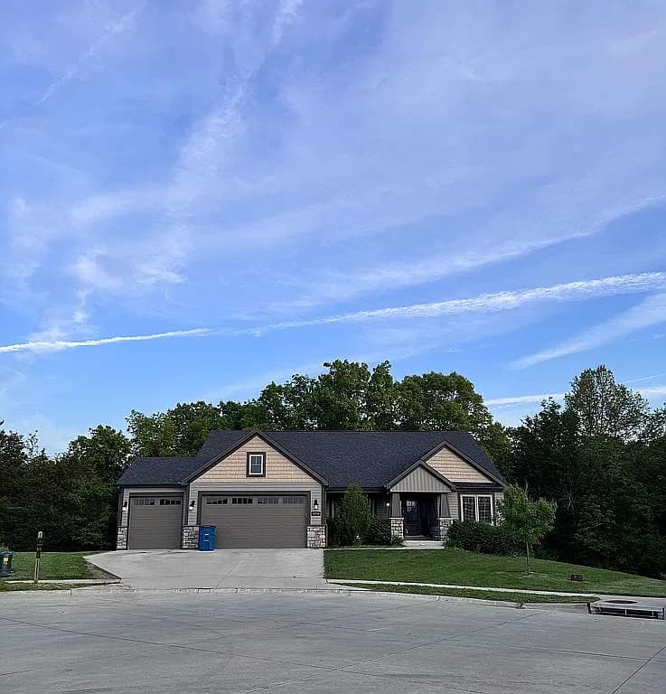 16540 Talladega Dr — exterior photo