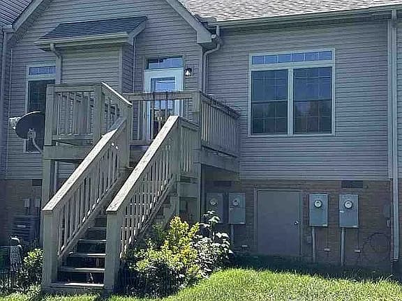139 Graycyn Ln — exterior photo