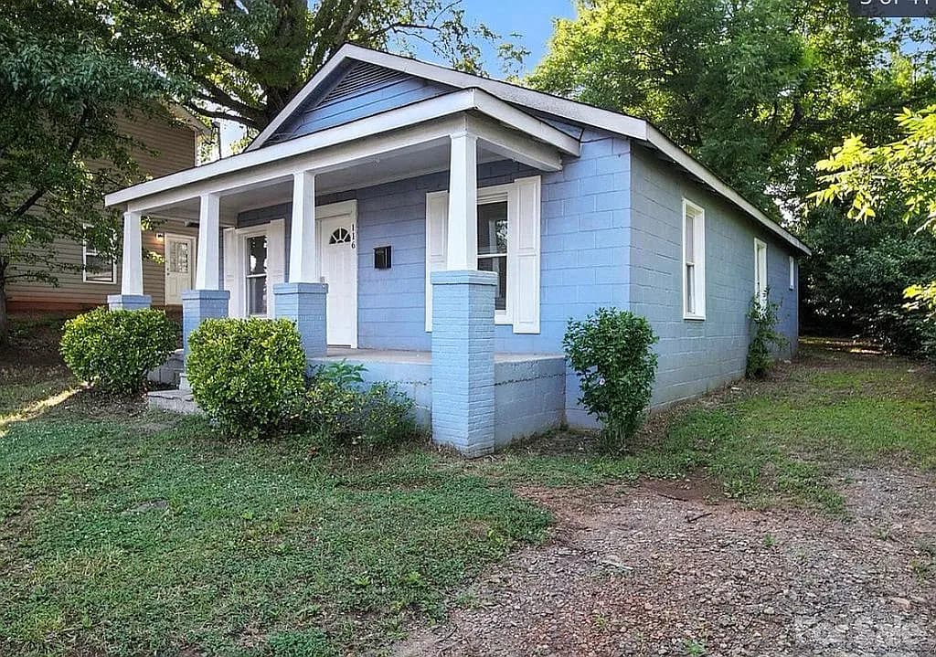 116 Honeywood Ave — exterior photo