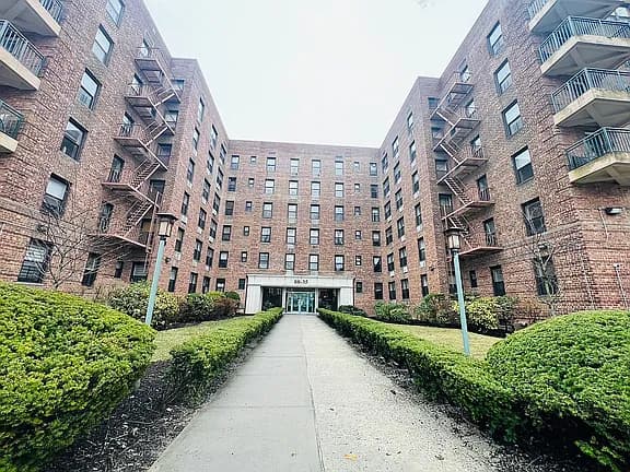 8035 Springfield Blvd APT 2M — exterior photo