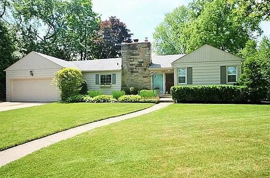 1411 Cedar Hill Dr — exterior photo