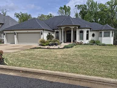 247 Lake Valley Dr — exterior photo