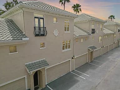 501 Knights Run Ave APT 5102 — exterior photo