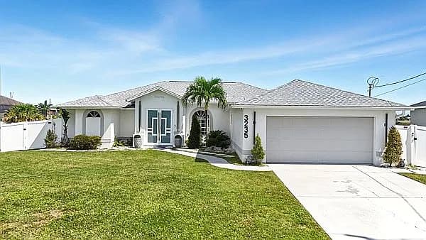 3235 NW 17th Ln — exterior photo