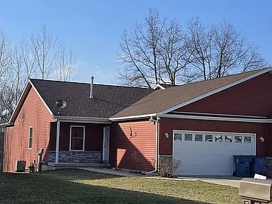17302 Brookwood Dr — exterior photo