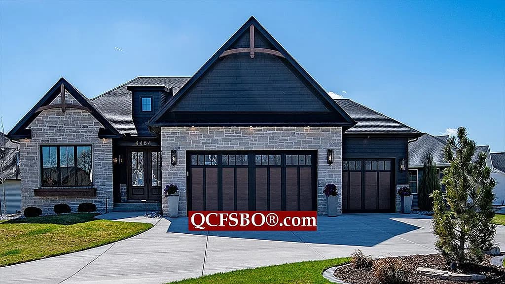 4484 N Paddington Cir — exterior photo