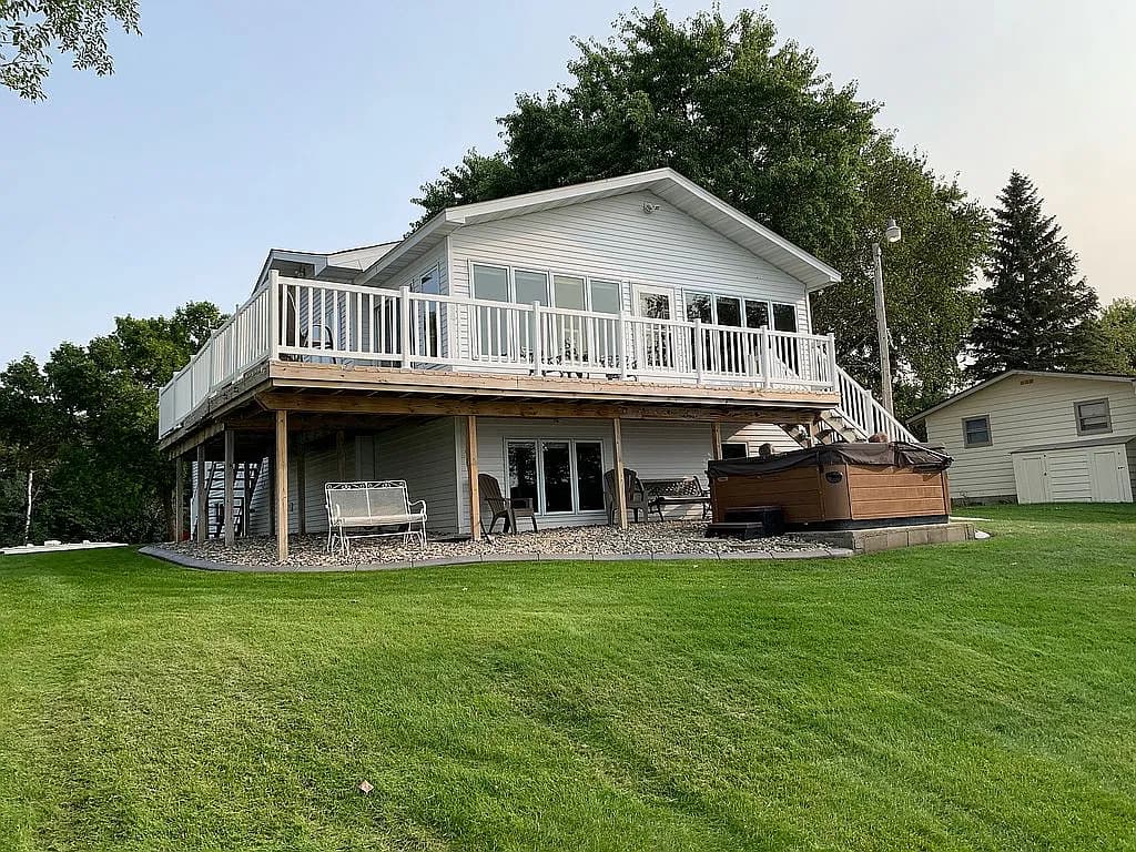 33617 Charlie Trapp Rd — exterior photo