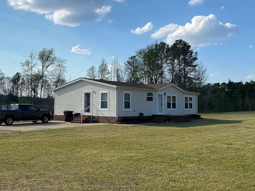30226 Lost Corner Rd — exterior photo