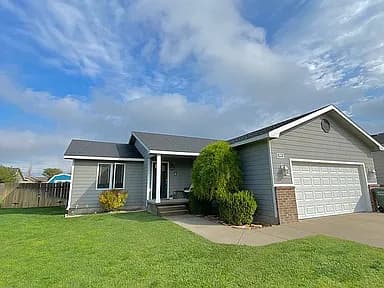 1806 Apache Rd — exterior photo