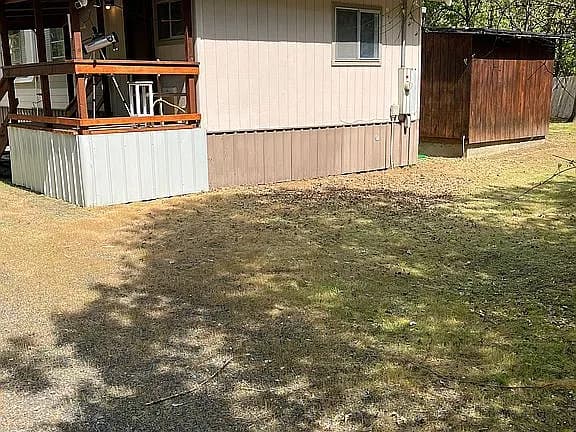 882 Wilderville Ln — exterior photo