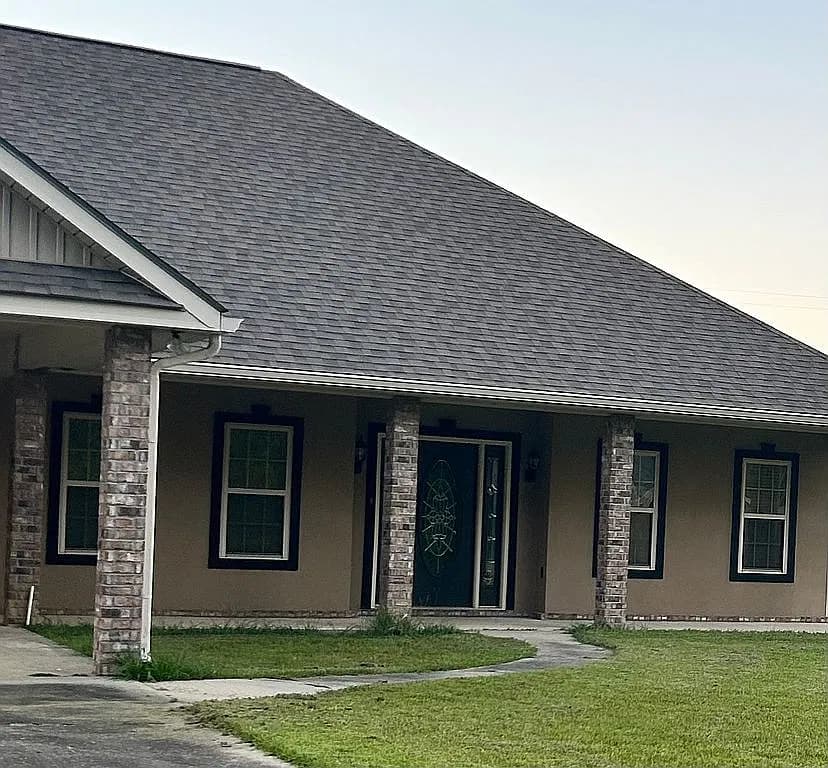 8 Henry Murphy Rd — exterior photo