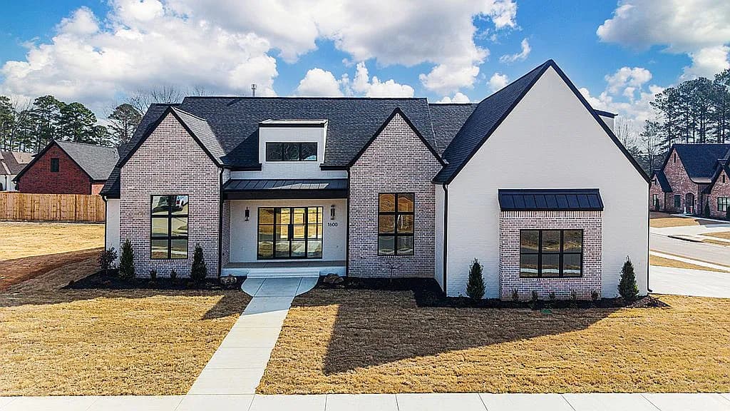 1600 Dolphin Dr — exterior photo