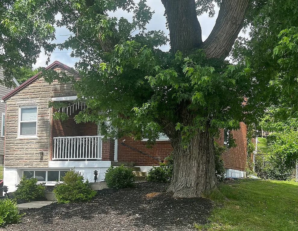 2111 Swallow Hill Rd — exterior photo
