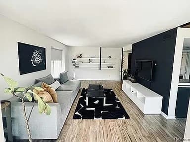 3415 Benjamin Ave APT 405 — exterior photo
