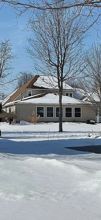 2351 Deer Trail Ln — exterior photo
