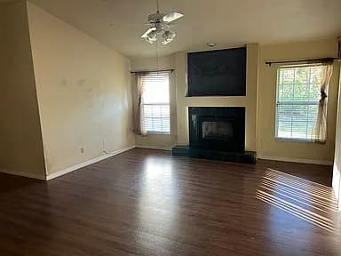 310 Glenbriar Cir — exterior photo