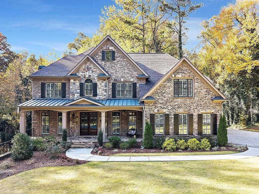 3350 Rennes Dr — exterior photo