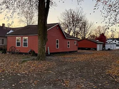 204 E Garfield St — exterior photo