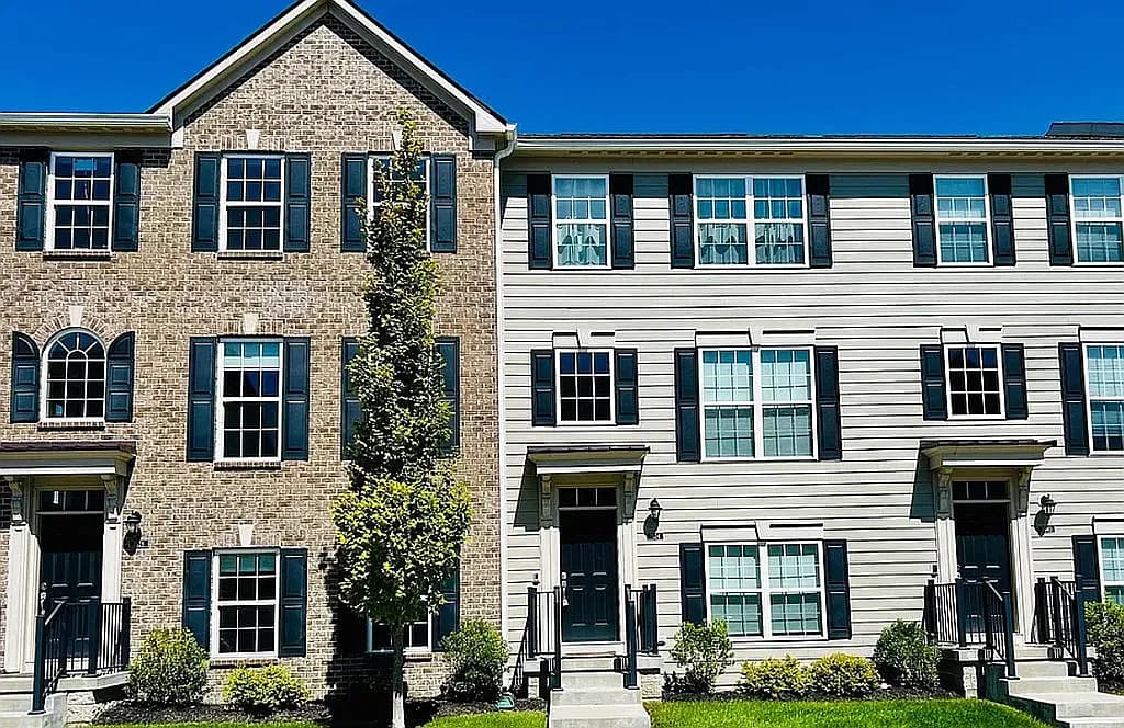 3534 Brampton Ln — exterior photo