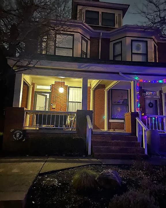 356 W Hubbard Ave — exterior photo