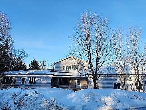 10655 S Salt Point Rd — exterior photo