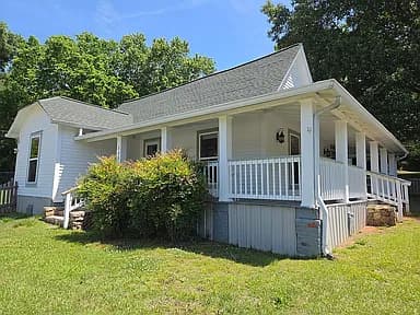 111 Russell Hill Rd NW — exterior photo