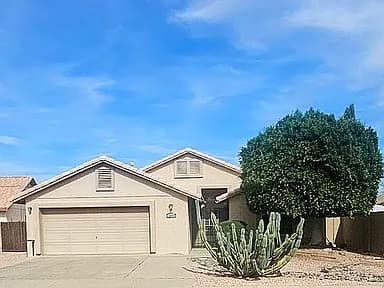 15877 N 161st Dr — exterior photo