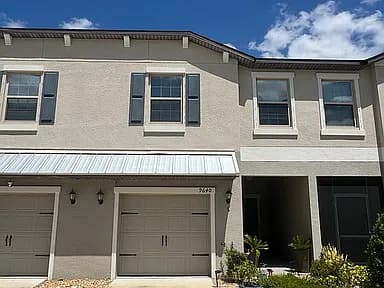 9640 Pembrooke Pines Dr — exterior photo