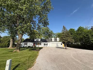 10920 Auburn Rd — exterior photo