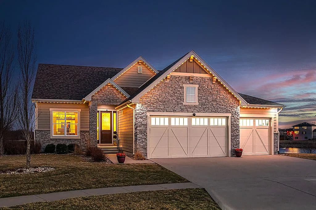 9408 Rushbrook Dr — exterior photo