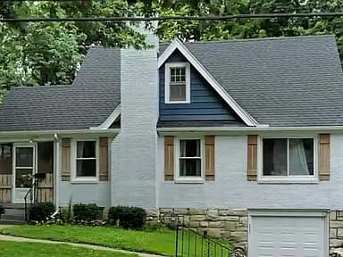 4319 Victory Dr — exterior photo