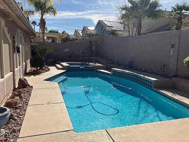 1025 Twin Berry Ct — exterior photo
