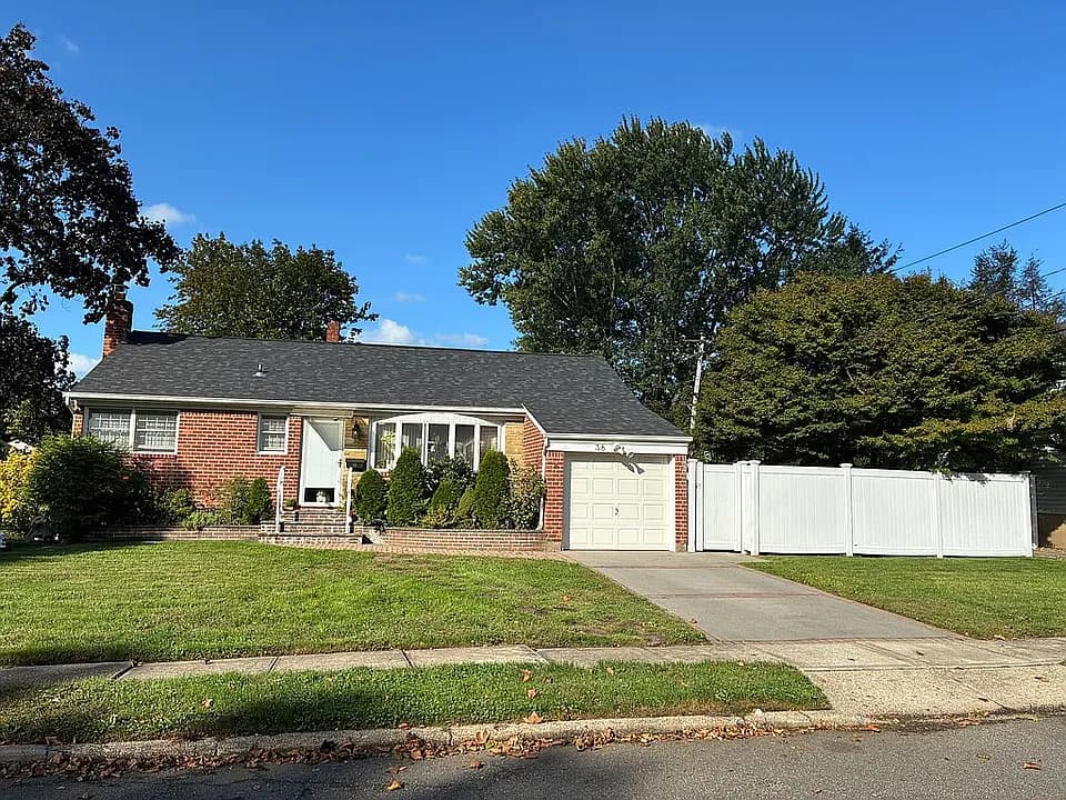 38 Ava Dr — exterior photo