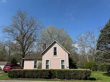 1998 S Wallick Rd — exterior photo